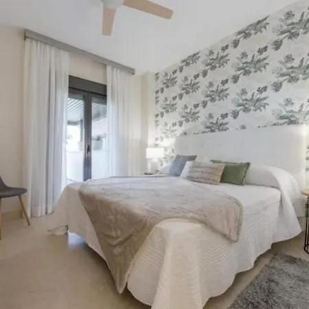 Apartamento Noelia * Estepona